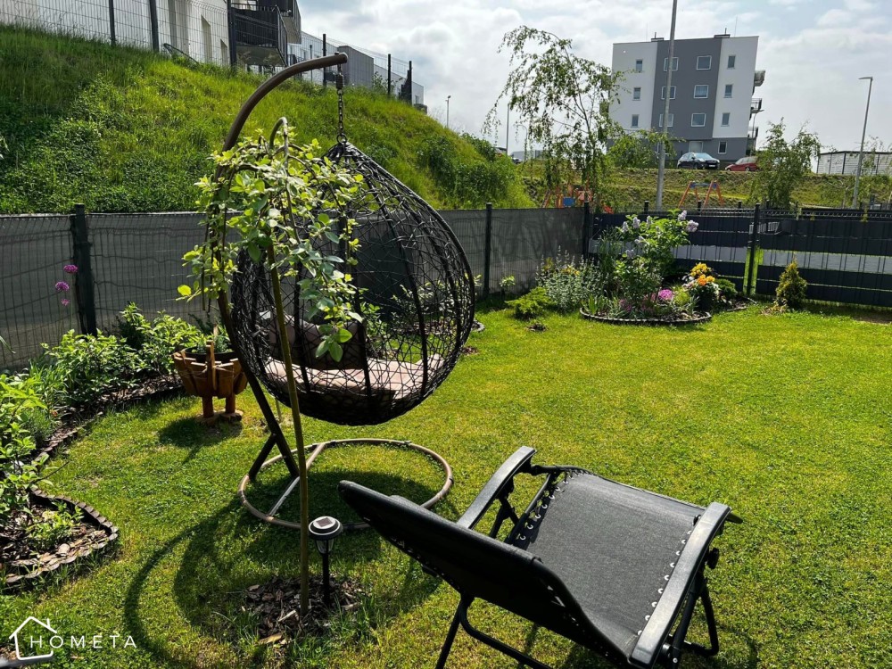 Mały ogród w bloku